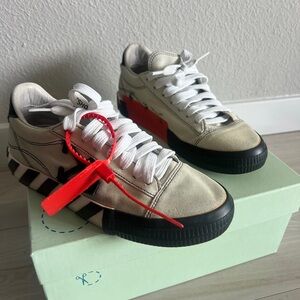 Off White Sneakers